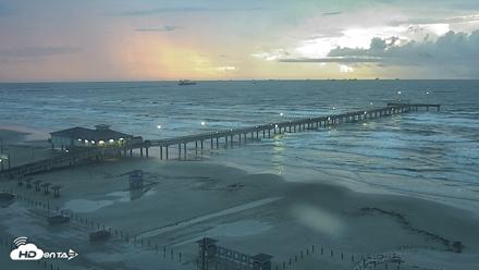 The Dunes - Port Aransas Live Beach Cam - Oct 2, 2026, 7:22am CDT