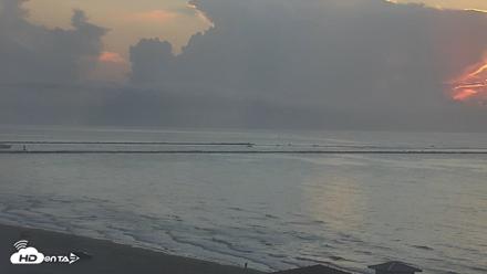 The Dunes - Port Aransas Live Beach Cam - Aug 28, 2026, 7:02am CDT