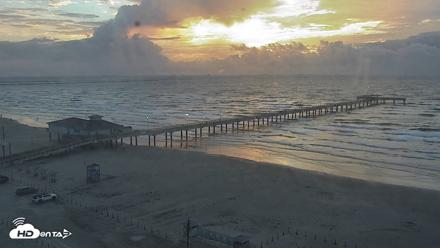 The Dunes - Port Aransas Live Beach Cam - Oct 12, 2026, 7:31am CDT
