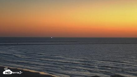 The Dunes - Port Aransas Live Beach Cam - Oct 23, 2026, 7:08am CDT