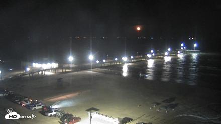The Dunes - Port Aransas Live Beach Cam - Jul 31, 2026, 9:57pm CDT