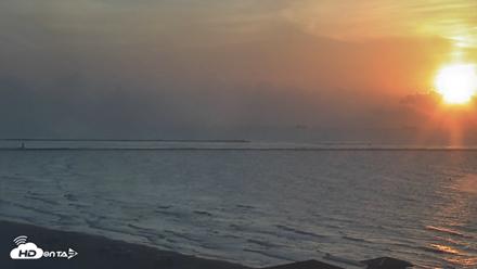 The Dunes - Port Aransas Live Beach Cam - Aug 24, 2026, 7:14am CDT