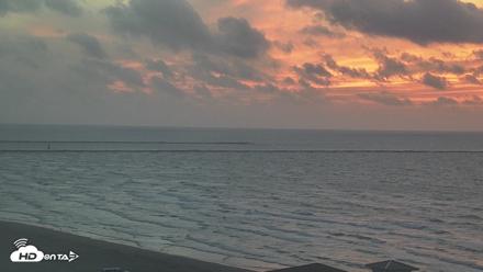 The Dunes - Port Aransas Live Beach Cam - Sep 2, 2026, 6:54am CDT