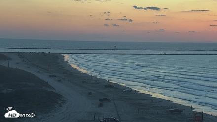 The Dunes - Port Aransas Live Beach Cam - May 3, 2026, 6:42am CDT
