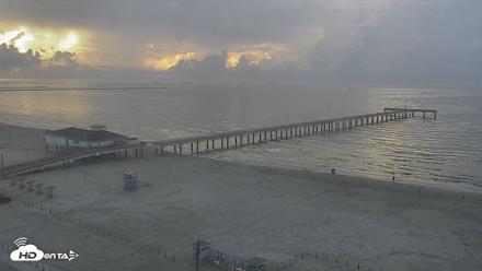 The Dunes - Port Aransas Live Beach Cam - Aug 29, 2026, 8:19am CDT