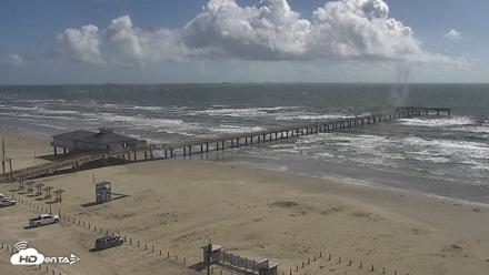 The Dunes - Port Aransas Live Beach Cam - Oct 13, 2026, 11:33am CDT