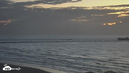The Dunes - Port Aransas Live Beach Cam - Oct 28, 2026, 7:11am CDT