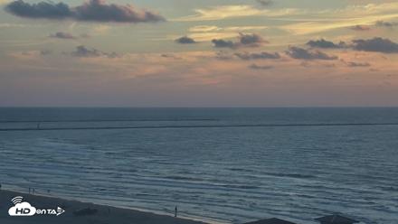 The Dunes - Port Aransas Live Beach Cam - Sep 25, 2026, 7:30am CDT