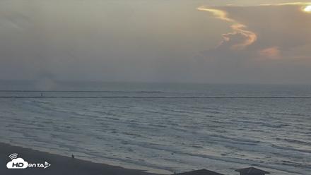The Dunes - Port Aransas Live Beach Cam - Sep 14, 2026, 7:23am CDT