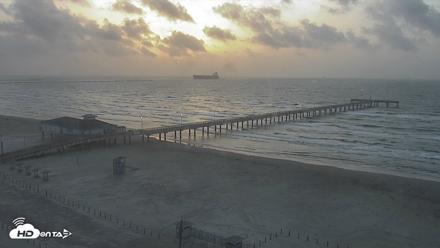 The Dunes - Port Aransas Live Beach Cam - Sep 15, 2026, 7:23am CDT