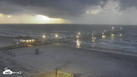 The Dunes - Port Aransas Live Beach Cam - Sep 16, 2026, 7:01am CDT