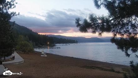 Kings Beach North Lake Tahoe Live Webcam - Aug 29, 2026, 6:32am PDT