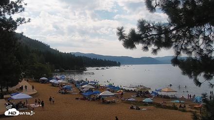 Kings Beach North Lake Tahoe Live Webcam - Aug 8, 2026, 9:42am PDT