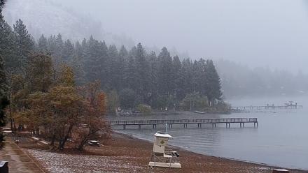 Kings Beach North Lake Tahoe Live Webcam - Oct 15, 2025, 7:34am PDT