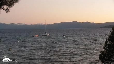 Kings Beach North Lake Tahoe Live Webcam - Jun 19, 2026, 8:49pm PDT