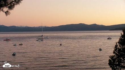 Kings Beach North Lake Tahoe Live Webcam - Jun 9, 2026, 8:39pm PDT