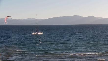 Kings Beach North Lake Tahoe Live Webcam - Oct 9, 2025, 5:32pm PDT
