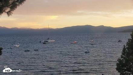 Kings Beach North Lake Tahoe Live Webcam - Aug 17, 2026, 7:46pm PDT