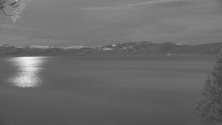 Kings Beach North Lake Tahoe Live Webcam - Apr 6, 2026, 6:00am PDT