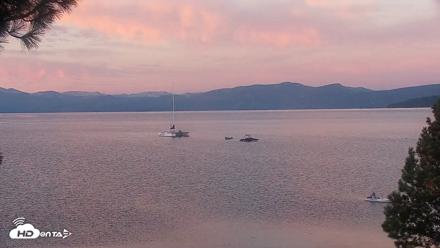 Kings Beach North Lake Tahoe Live Webcam - Oct 4, 2026, 6:57am PDT