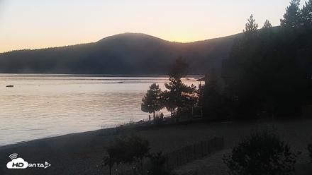 Kings Beach North Lake Tahoe Live Webcam - Oct 7, 2026, 6:34pm PDT