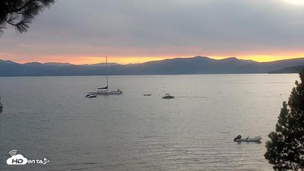 Kings Beach North Lake Tahoe Live Webcam - Oct 2, 2026, 6:43pm PDT