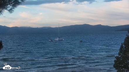 Kings Beach North Lake Tahoe Live Webcam - Sep 27, 2026, 7:15am PDT
