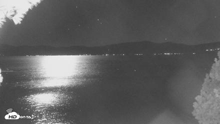 Kings Beach North Lake Tahoe Live Webcam - Oct 16, 2026, 7:42pm PDT