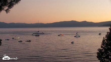 Kings Beach North Lake Tahoe Live Webcam - Aug 3, 2026, 8:26pm PDT