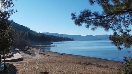 Kings Beach North Lake Tahoe Live Webcam - Mar 8, 2026, 8:41am PDT