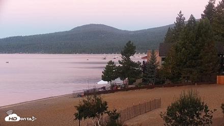 Kings Beach North Lake Tahoe Live Webcam - Sep 19, 2026, 6:36am PDT