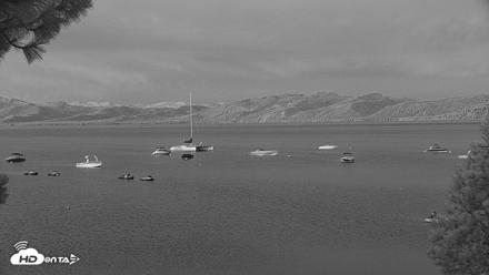 Kings Beach North Lake Tahoe Live Webcam - Aug 17, 2026, 5:57am PDT