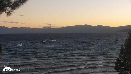 Kings Beach North Lake Tahoe Live Webcam - Sep 12, 2026, 7:25pm PDT