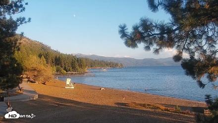 Kings Beach North Lake Tahoe Live Webcam - Sep 22, 2026, 6:25pm PDT