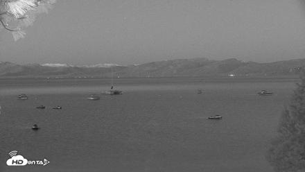 Kings Beach North Lake Tahoe Live Webcam - Jun 11, 2026, 4:43am PDT