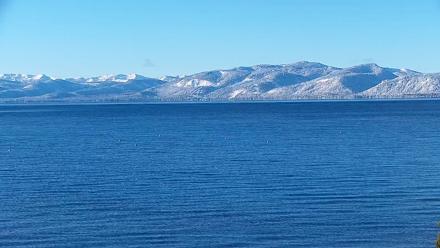 Kings Beach North Lake Tahoe Live Webcam - Dec 27, 2025, 8:47am PST