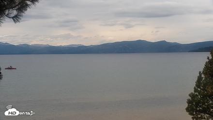 Kings Beach North Lake Tahoe Live Webcam - Oct 21, 2026, 11:44am PDT