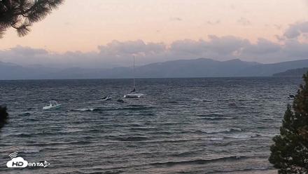 Kings Beach North Lake Tahoe Live Webcam - Sep 17, 2026, 6:42am PDT