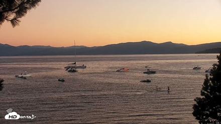 Kings Beach North Lake Tahoe Live Webcam - Jul 31, 2026, 8:26pm PDT