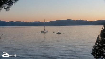 Kings Beach North Lake Tahoe Live Webcam - Oct 7, 2026, 6:33pm PDT