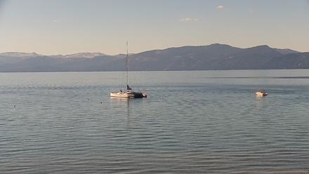 Kings Beach North Lake Tahoe Live Webcam - Oct 7, 2025, 11:11am PDT