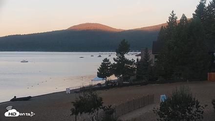 Kings Beach North Lake Tahoe Live Webcam - Sep 8, 2026, 6:43am PDT
