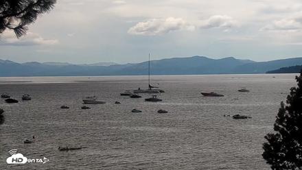 Kings Beach North Lake Tahoe Live Webcam - Jul 21, 2026, 2:33pm PDT