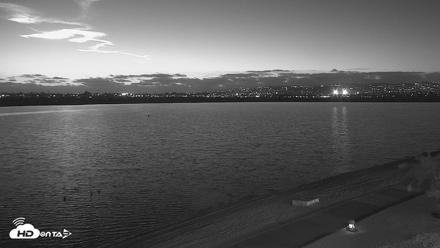 SD Mission Bay Resort Live Webcam - Apr 29, 2026, 8:15pm PDT