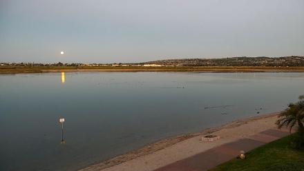 SD Mission Bay Resort Live Webcam - Feb 1, 2026, 6:28am PST