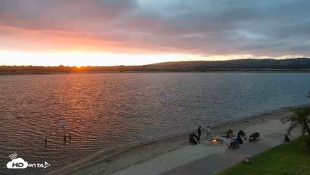 SD Mission Bay Resort Live Webcam - May 24, 2026, 7:45pm PDT