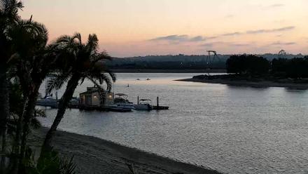 SD Mission Bay Resort Live Webcam - Nov 3, 2025, 5:05pm PST