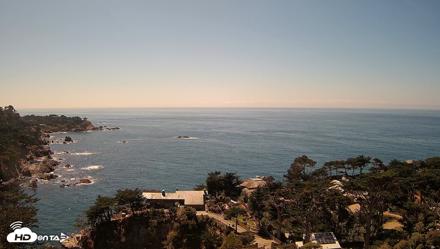 Carmel-By-The-Sea Live Webcam - Sep 1, 2026, 2:11pm PDT