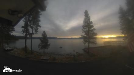 Carnelian Bay Lake Tahoe Live Webcam - Oct 21, 2026, 7:00am PDT