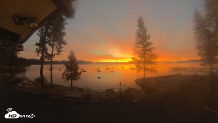 Carnelian Bay Lake Tahoe Live Webcam - Sep 20, 2026, 6:35am PDT